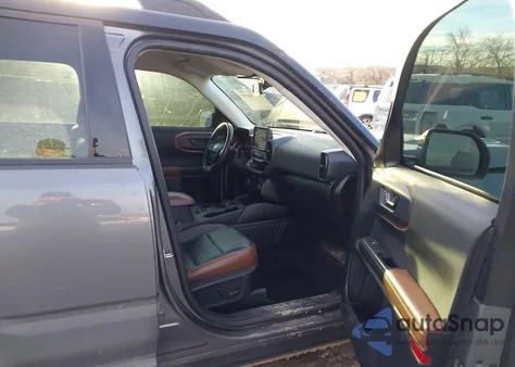 2021 Ford Bronco Sport Outer Banks from USA, damaged, VIN 3FMCR9C65MRB14262